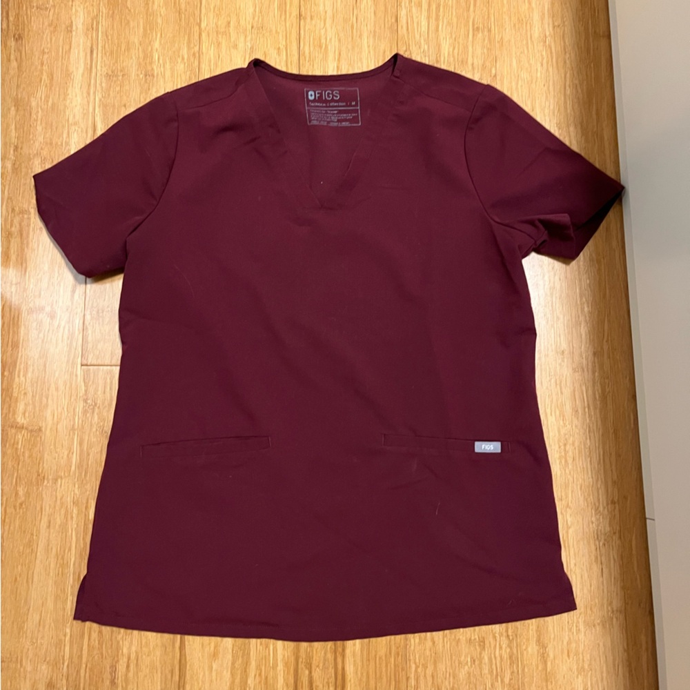 FIGS Casma Three-Pocket Scrub Top Size Medium